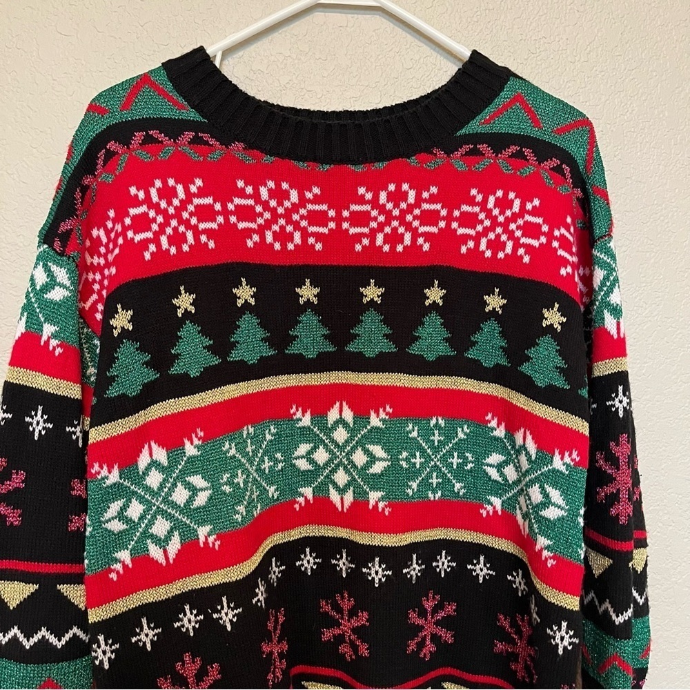 Holiday Time Festive Christmas Shimmery Sweater Size Medium 8-10 - Picture 5 of 12